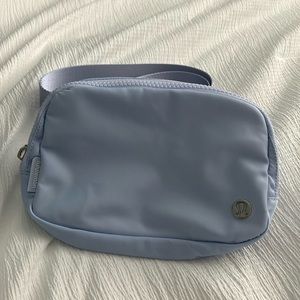 Lululemon Athletica Everywhere Belt Bag 1L Pastel Blue